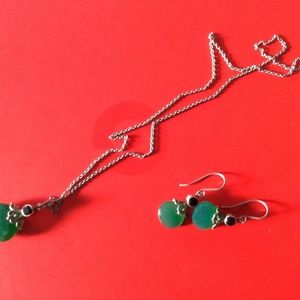SS RUFF CUT EMERALD & ONYX EARRING & NECKLACE SET